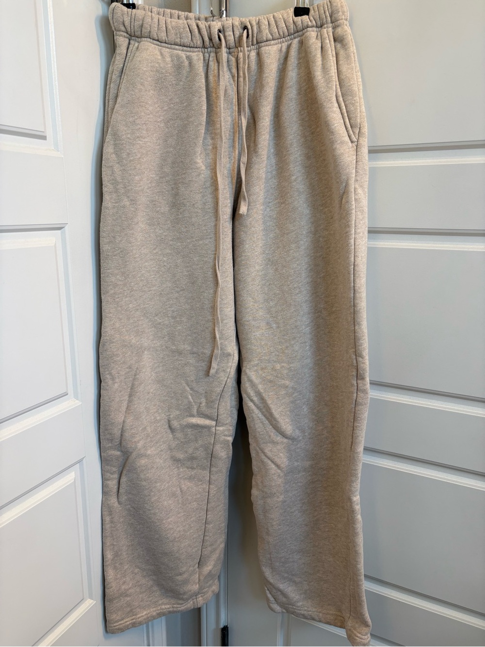 Elwood Straight Leg Sweatpants in Neutral Beige Size Small